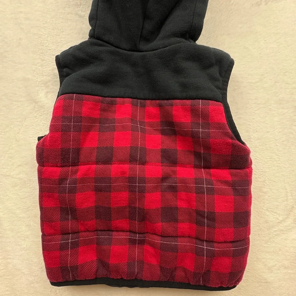 Disney Mickey Mouse Toddler 3T Vest‎ Red Plaid Hooded Sherpa Lined Cozy Playful